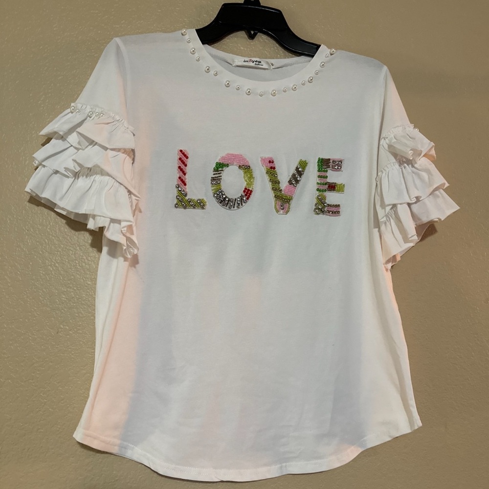 NWOT IN 2 YOU FASHION TOP